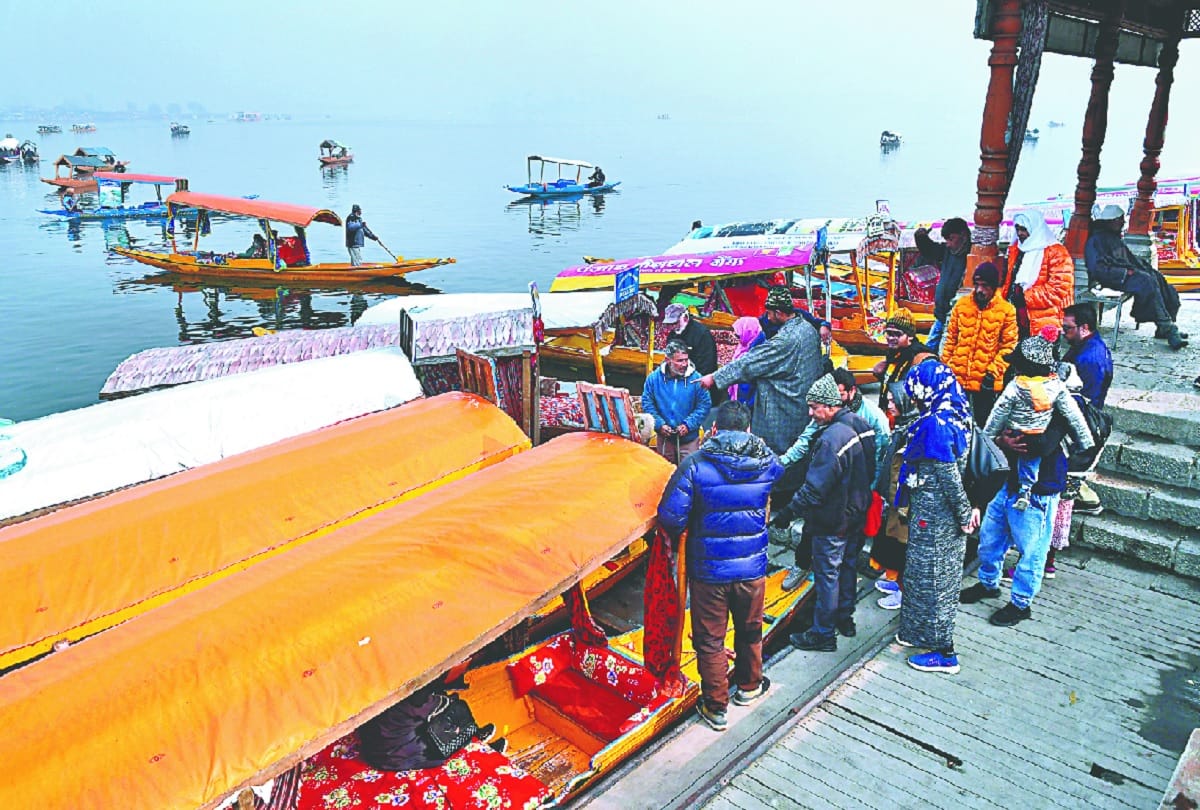 Minimum mercury below zero in all districts of Jammu and Kashmir, there will be snowfall between December 5 to 7