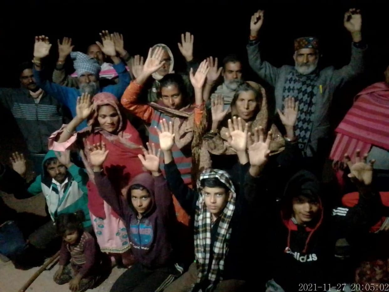 People demonstrated due to non-supply of drinking water