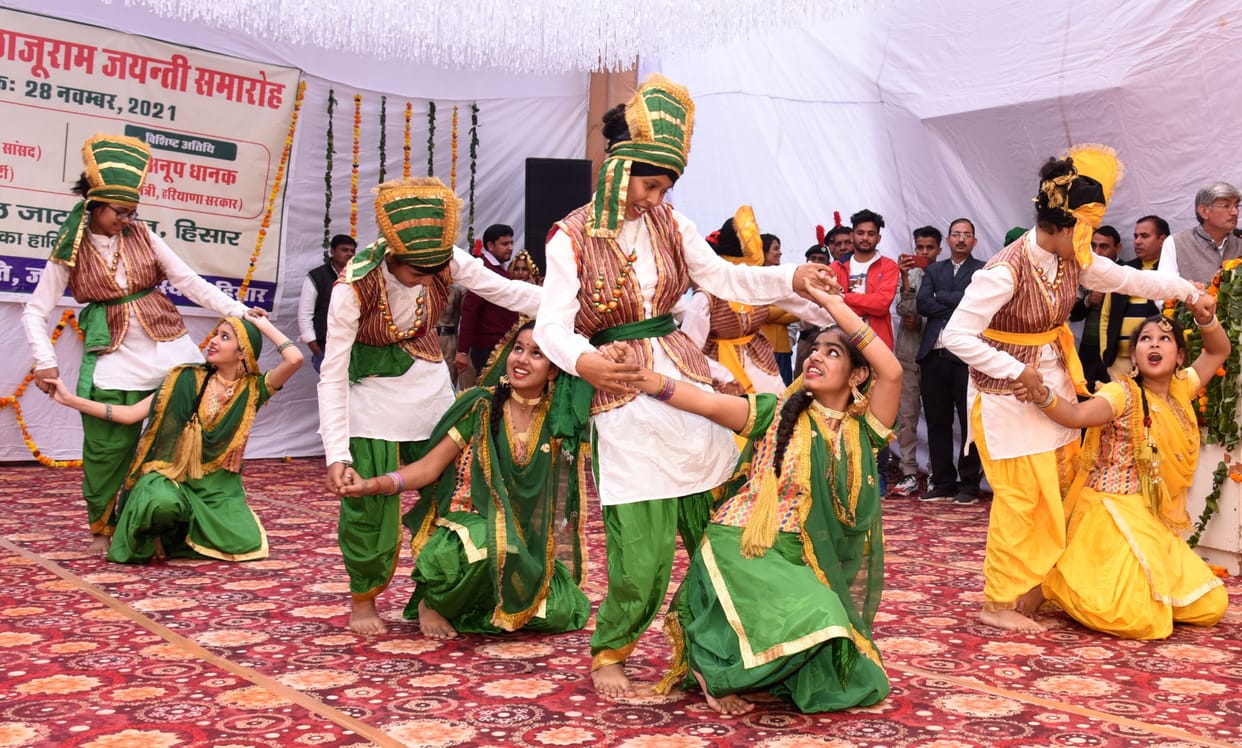 Seth Chhajuram is ideal in the entire human society: Digvijay
