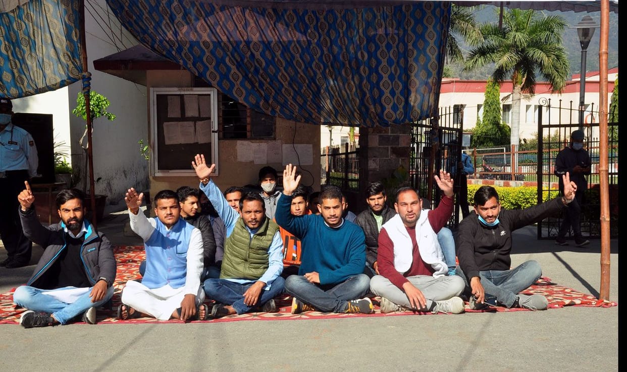 Work started in the administrative building of Garhwal University