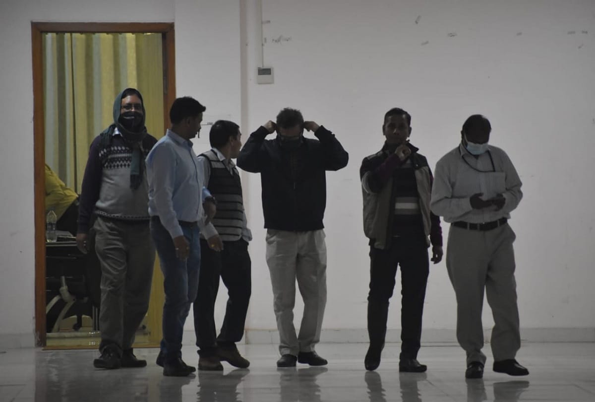 Manish Gupta murder case CBI interrogates five including hotel manager and two policemen