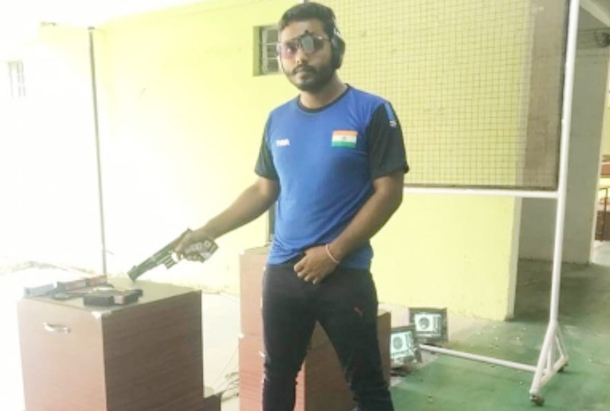 National Shooting: 22-year-old Shekhawat of Rajasthan won gold by defeating Commonwealth Games champion Bhanwala