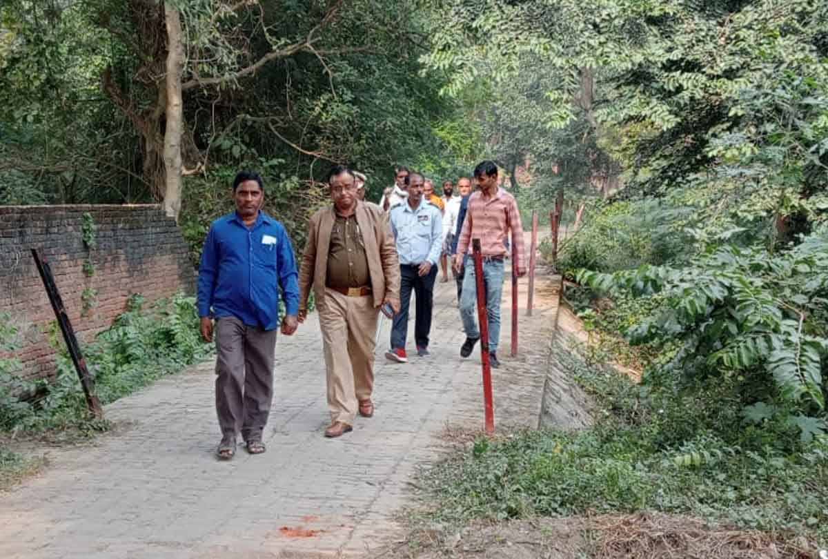 Leopard in college: Forest department team is searching with drone, fear of hiding in bushes