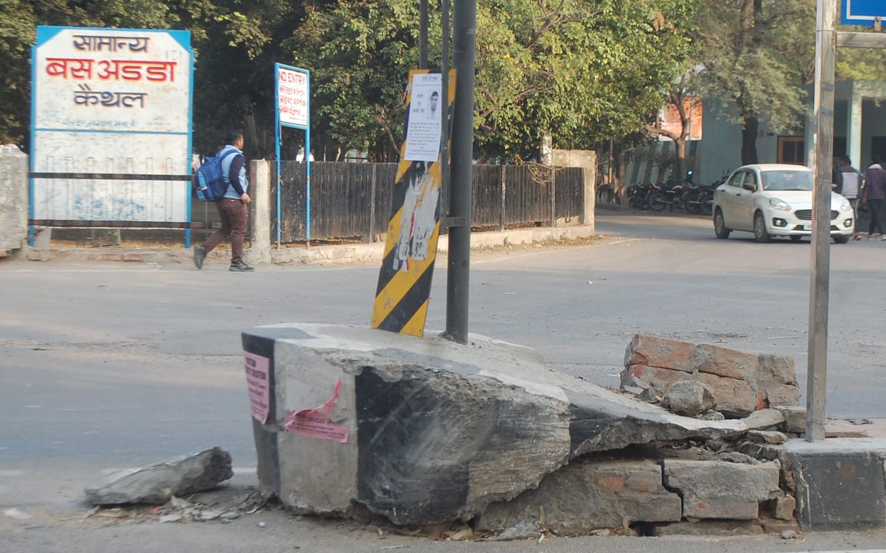 Potholed roads will prove to be dangerous in foggy weather