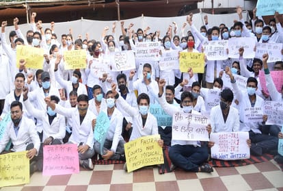 SRN Hospital: Junior doctors boycott OPD, patients returned without treatment