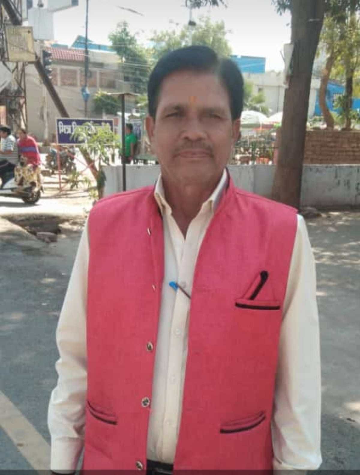 BJP Kisan Morcha divisional vice-president dies in tractor accident in sonbhadra