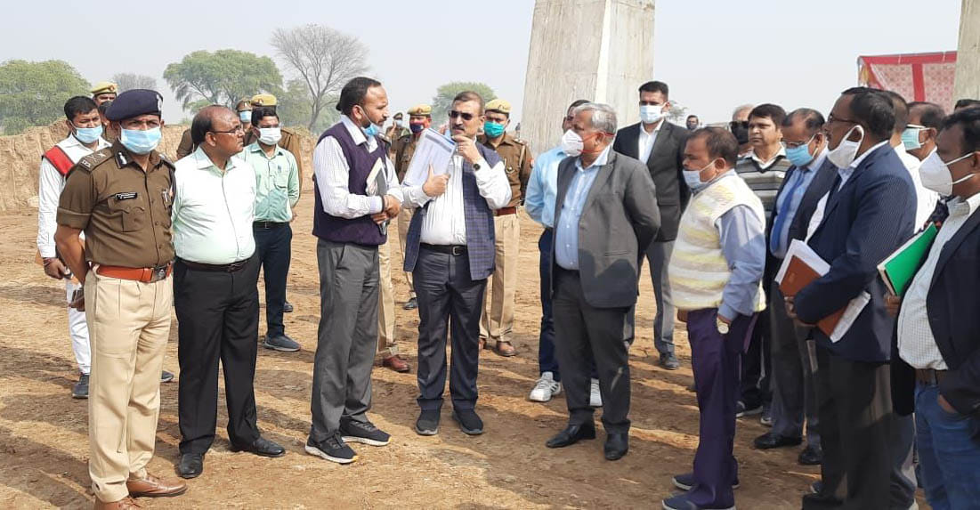 Travel from Chitrakoot to Delhi in six hours by expressway
