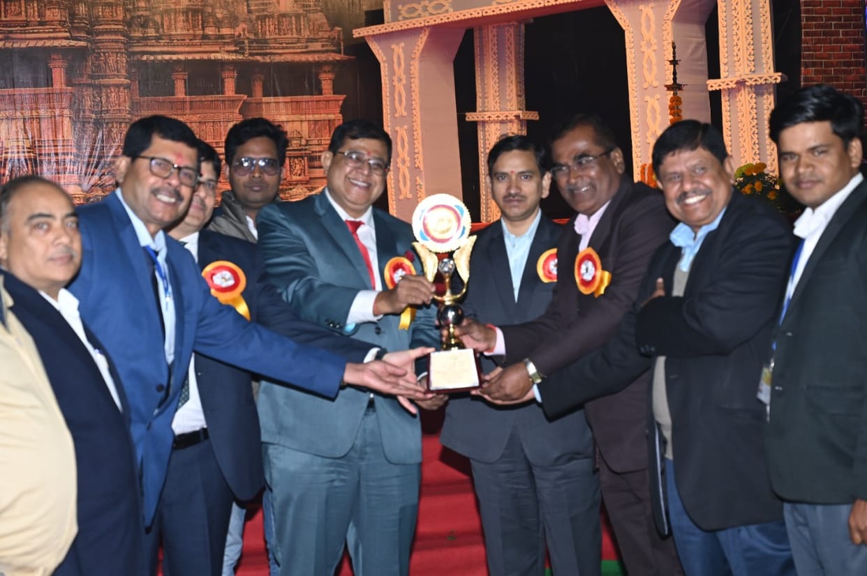 Many coal fields and workers rewarded on 37th foundation day