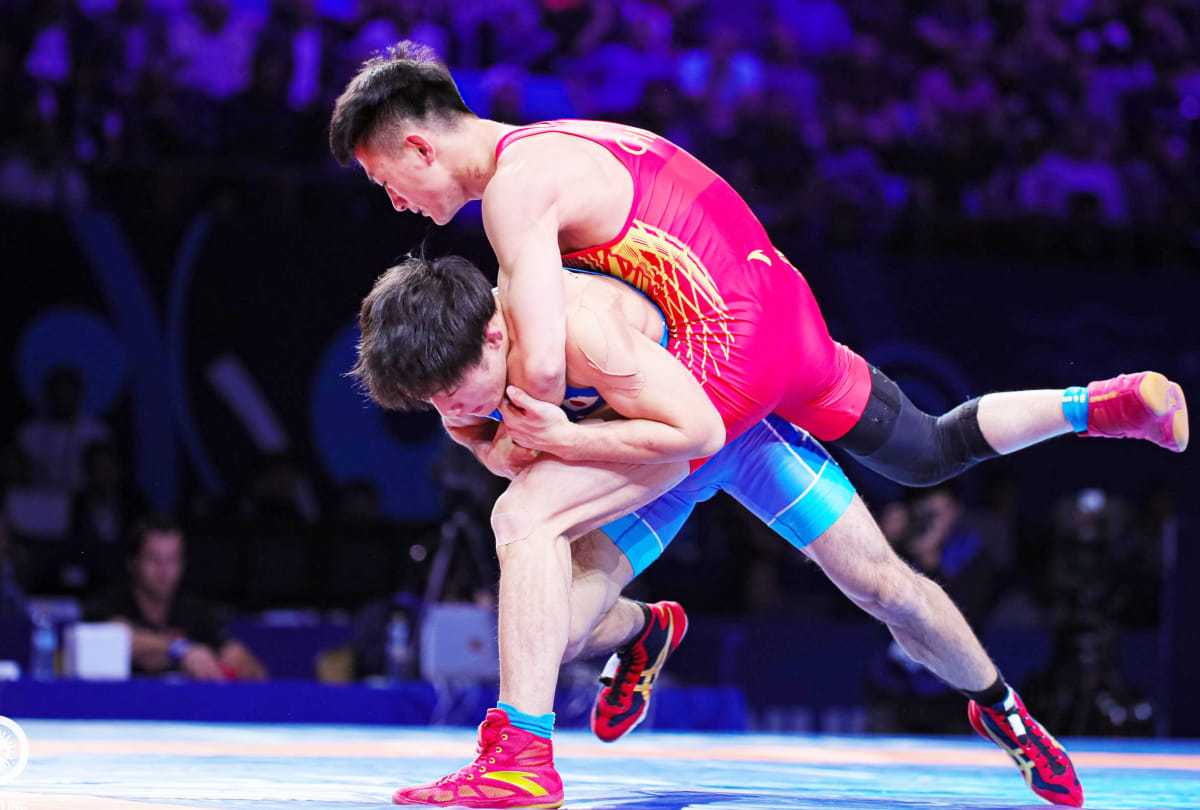 Championship: Crisis on saving the Commonwealth Wrestling title, the flight from which the team was to go and canceled