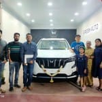 Mahindra XUV700 delivery