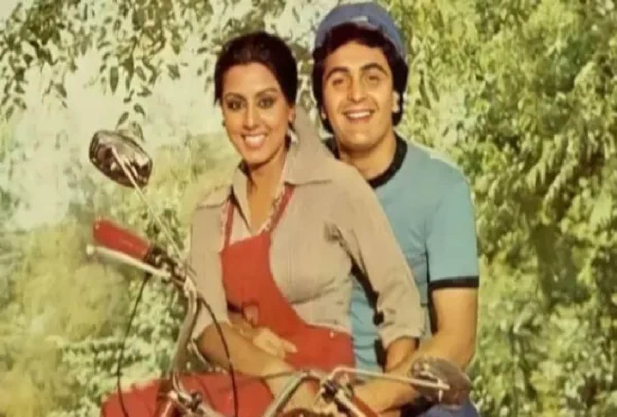 Neetu Kapoor poses on bike as Rishi Kapoor rides pillion in throwback pic