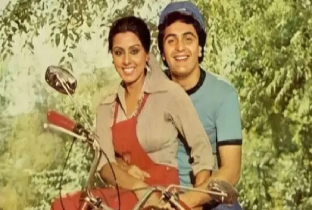 Neetu Kapoor poses on bike as Rishi Kapoor rides pillion in throwback pic