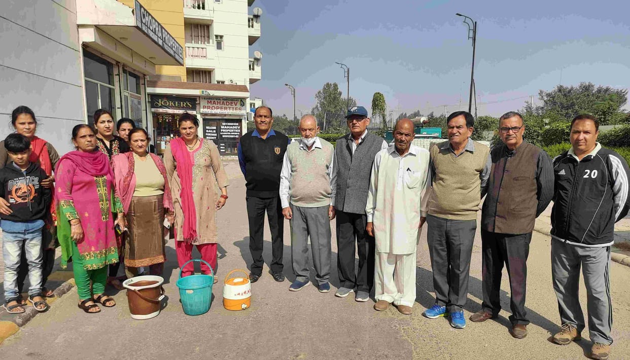 electricity and water crisis in front of two hundred and fifty families for 3 days