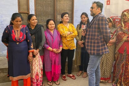 UP Assembly Election 2022 Aligarh Aadhi Abadi Ki Baat Coverage News Updates In Hindi