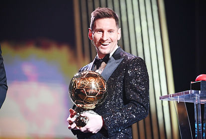 Lionel Messi: आठवीं बार बैलोन डी'ओर पुरस्कार से सम्मानित हुए मेसी, ट्रॉफी जीतने वाले पहले एमएलएस खिलाड़ी बने Lionel Messi honoured with Ballon d'Or award for the eighth time