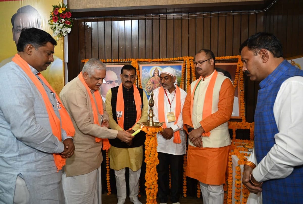 Madhya Pradesh: The General Secretary of BJP Kisan Morcha gave a call to take the organization to the villages, get the benefits of government schemes to the farmers