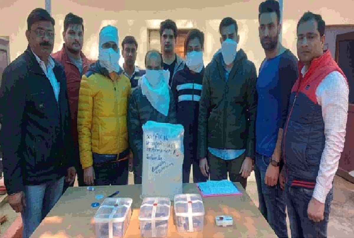 Delhi Police arrested four accused including arms supplier of Irfan Chenu gang