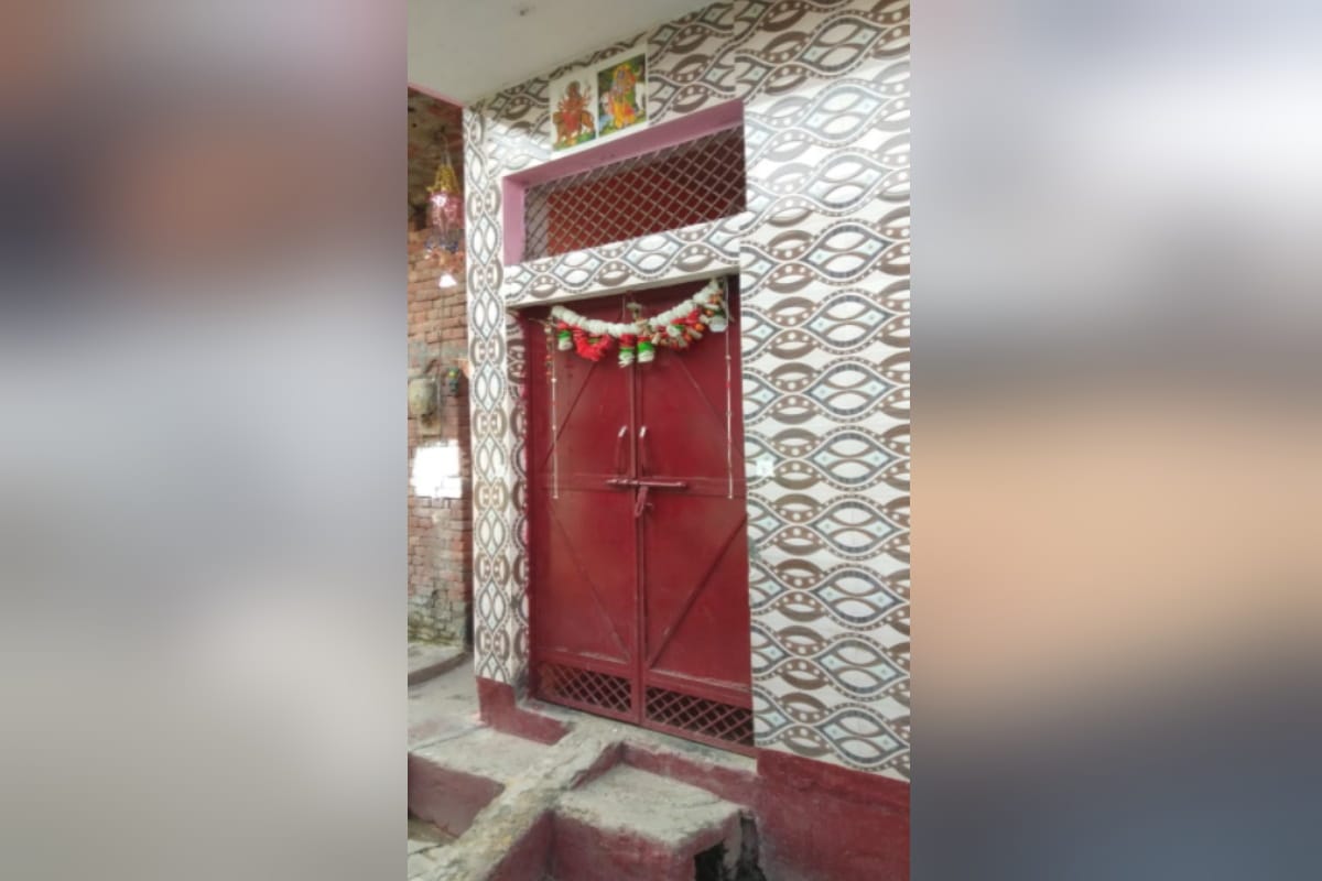 Meerut News: Four members of a family died in Delhi and there was silence in the house of woman