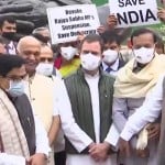 विपक्ष के प्रदर्शन में राहुल गांधी भी शामिल हुए।