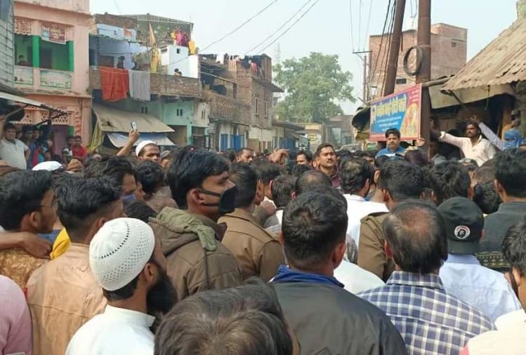 Erickshaw Driver Died By Beaten Up Over Fare In Jaunpur Amar Ujala