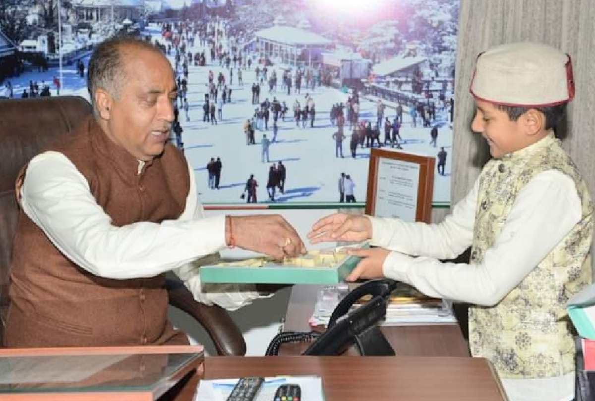 CM Jairam asked this question to nine-year-old arunoday sharma who won lakhs in KBC show