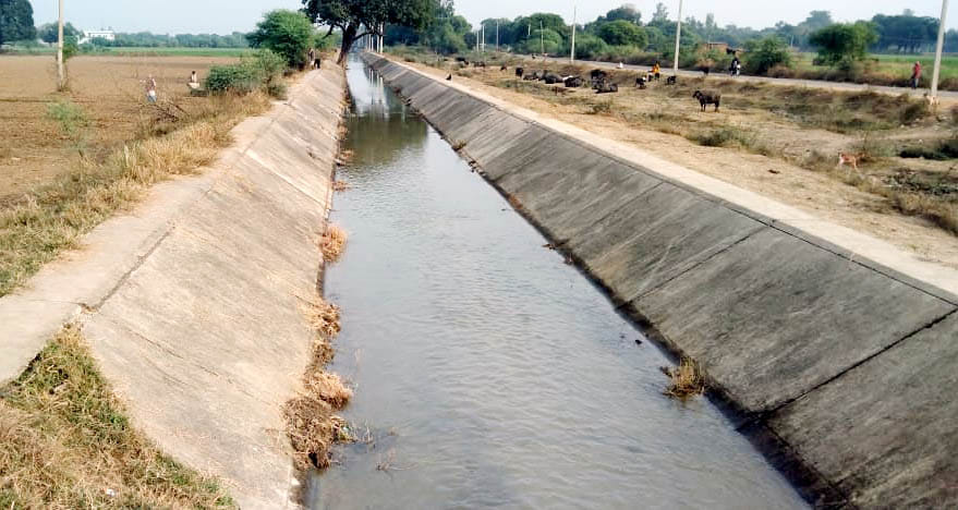 Canals' tails dry up, farmers disappointed