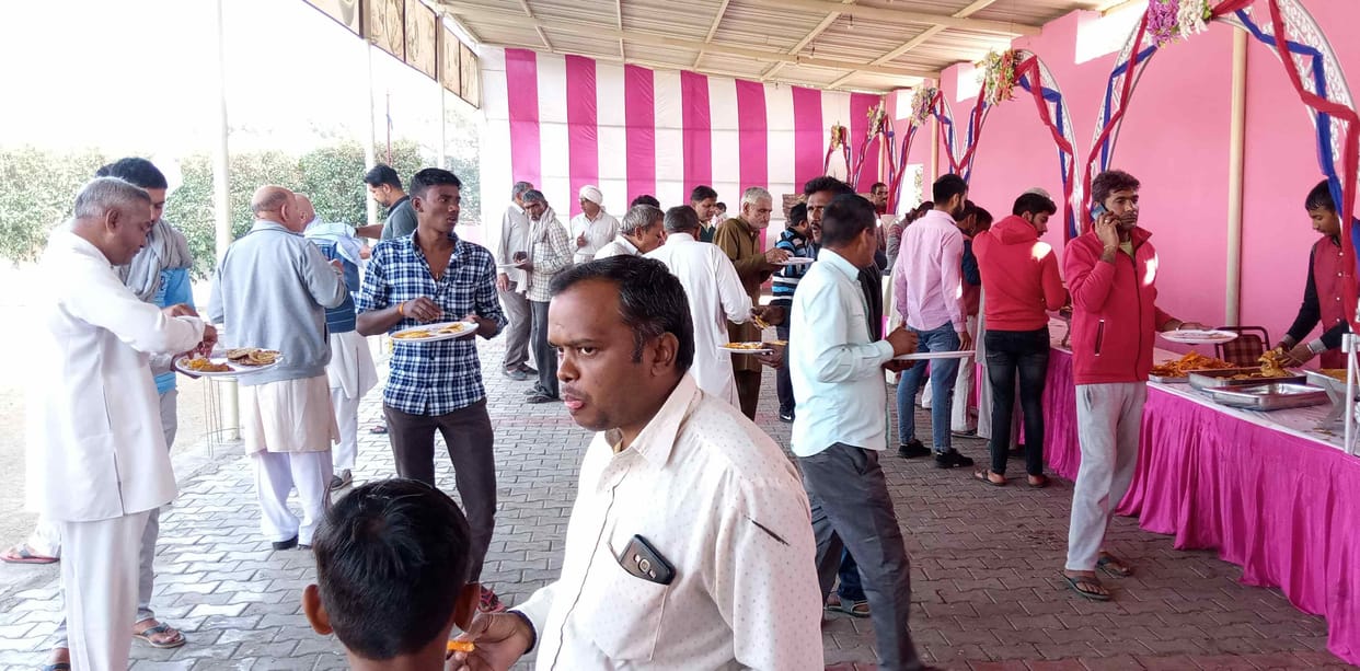 Seventeenth tax of buffalo, relatives of eight villages got a feast
