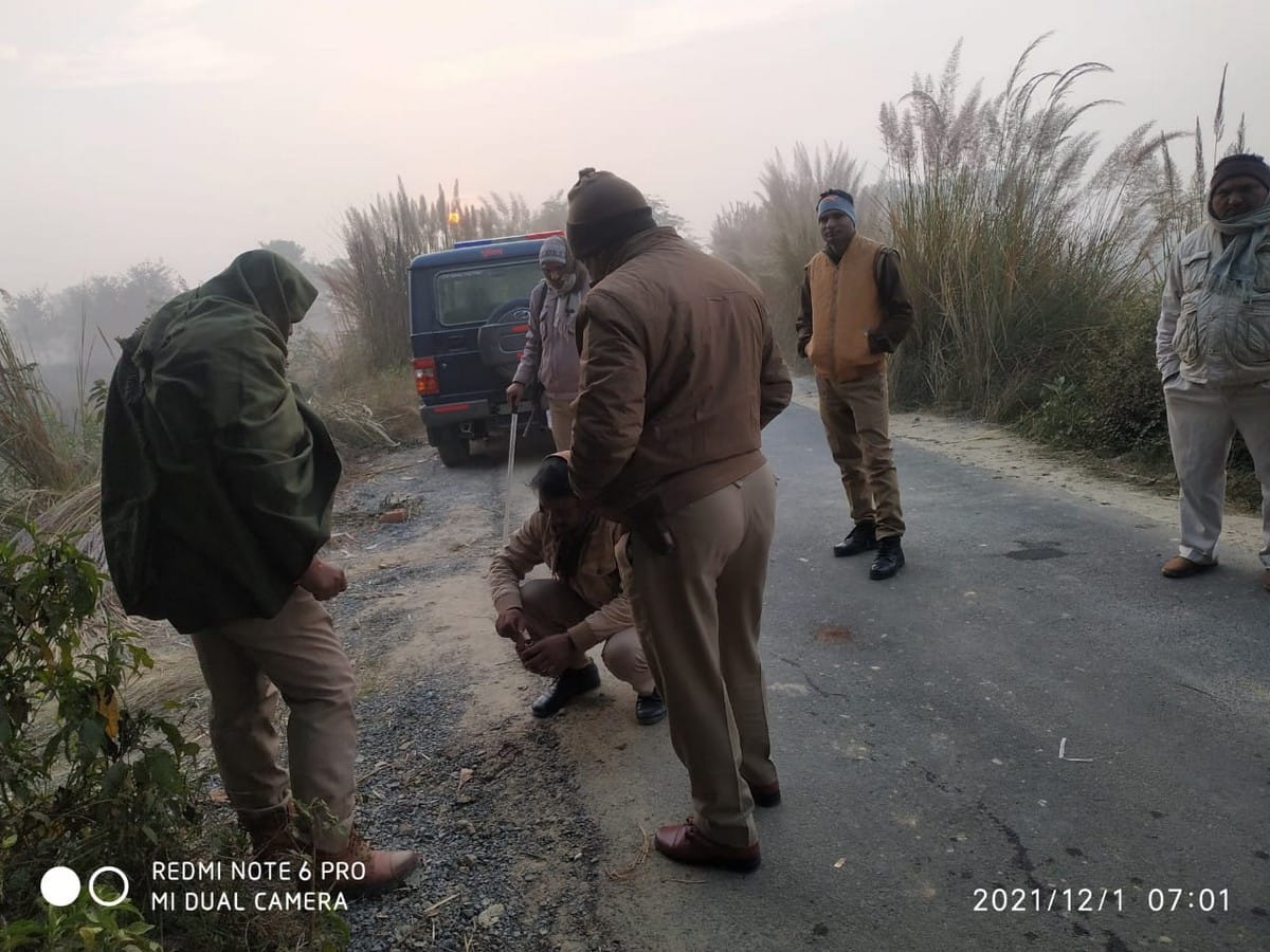 Encounter in Jaunpur: Police shot three miscreants leg referred to district hospital