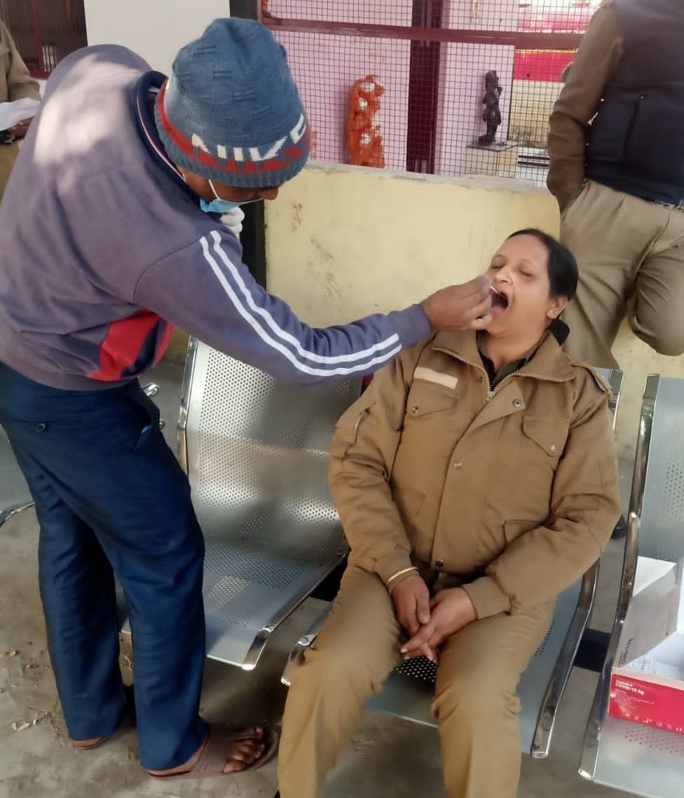 Corona test of 40 policemen conducted in Mangalore Kotwali
