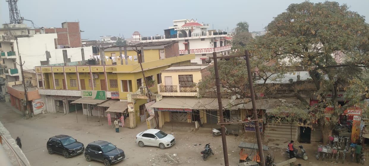 Unplanned expansion of the city, facilities missing