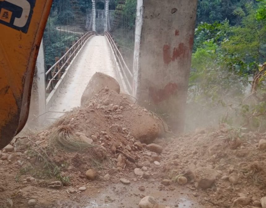 Bhran culvert declared unsafe, ban on movement of two wheelers