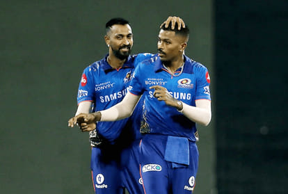 IPL 2022 Released Plyers Retention List Live Updates on Full List Release Retained Players Mega Auction