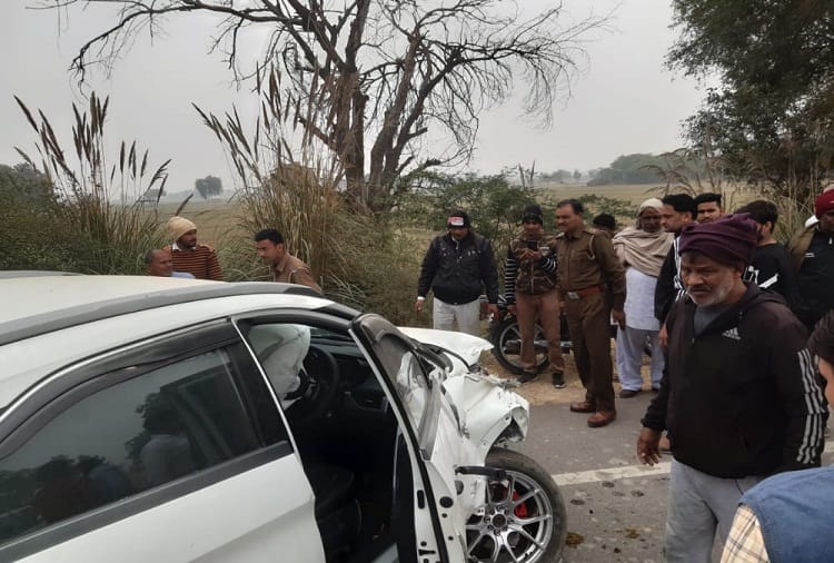 Mother and son died in road accident in Bhiwani of Haryana
