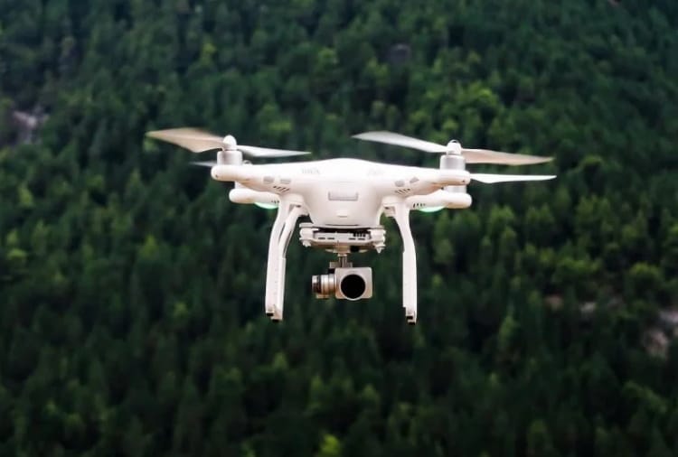 BSF Fired on Pak drone at Sundergarh post, four packets of heroin found in search