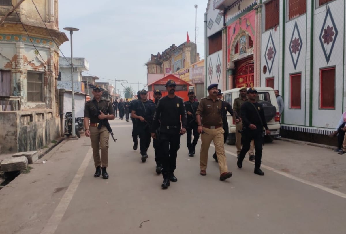 Security tightens in Ayodhya over terrorist inputs.