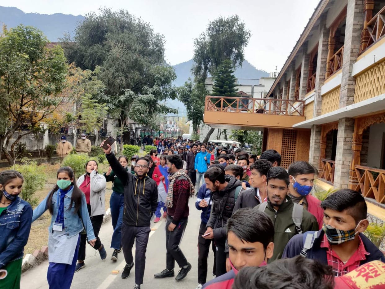 students closed the campus
