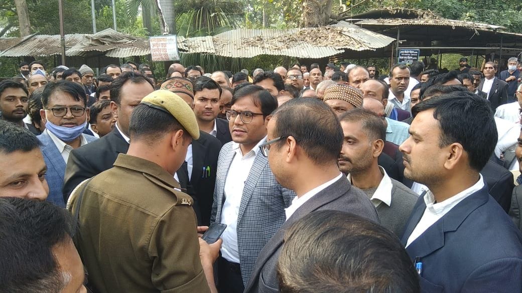 police beaten lawyer