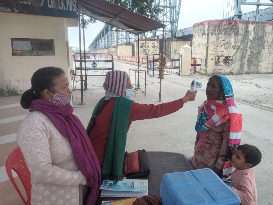 Only thermal screening is giving entry at Tanakpur border