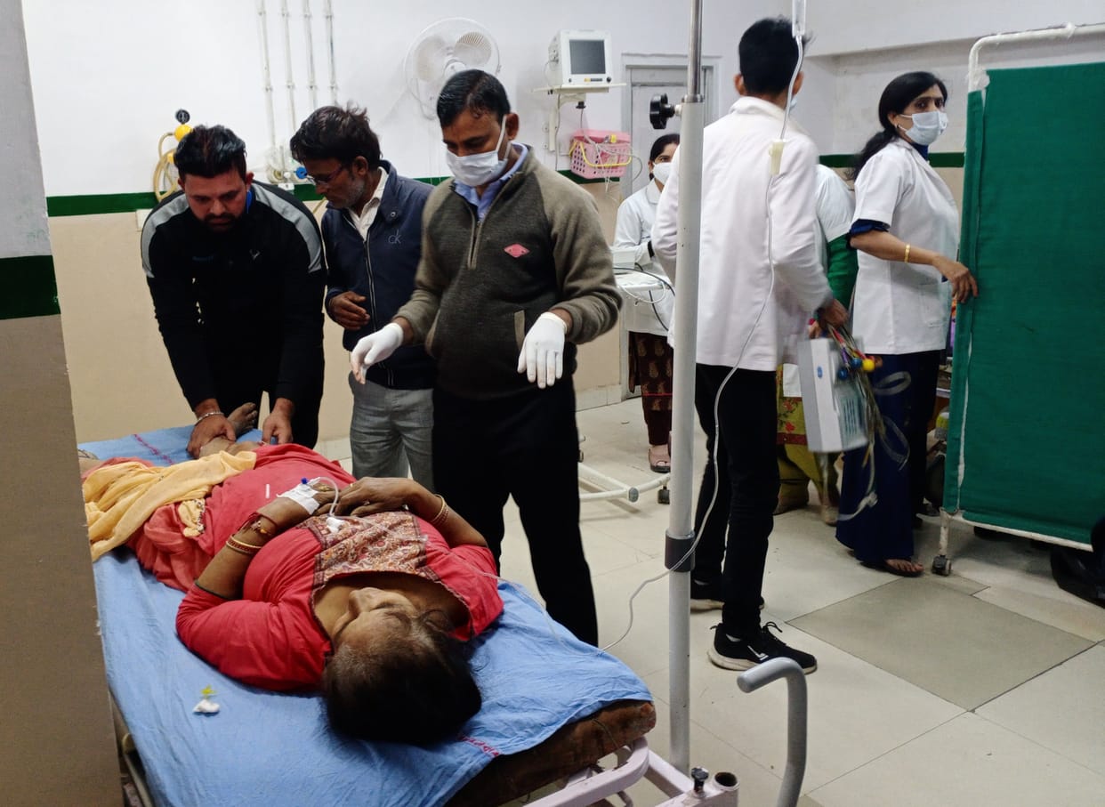 Mother-son killed in road accident, cousin and cousin standing on the roadside injured