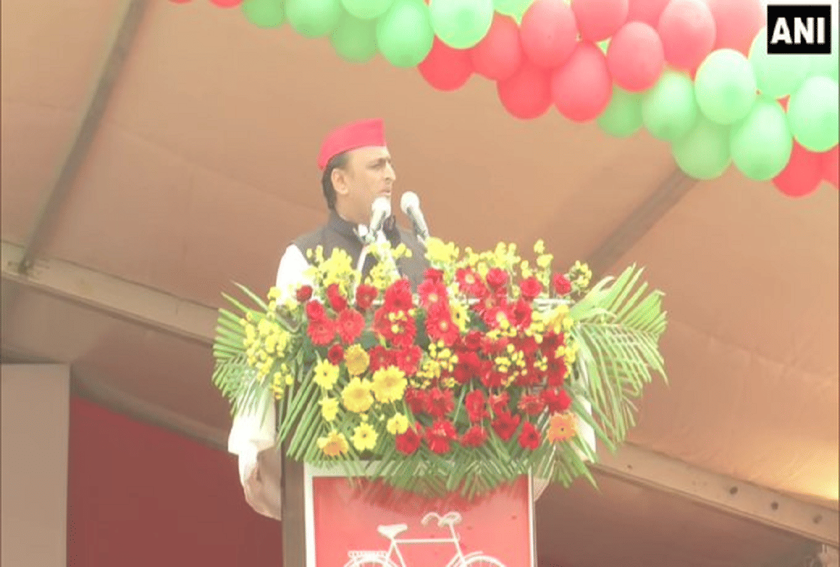 Lalitpur: Akhilesh's counterattack on 'Family' - Only family members can understand the pain of a member of the family