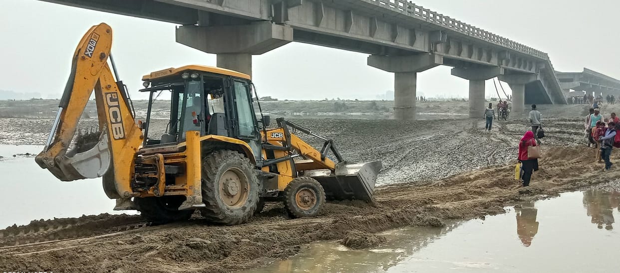 Kolaghat Bridge: Construction of link road to make Pantoon bridge started