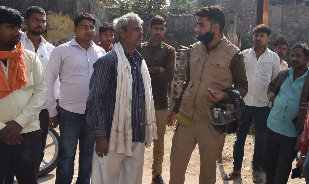 fathepur news,Driver dies due to high tension line current
