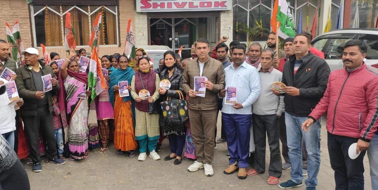 Strengthen democracy by making youth vote