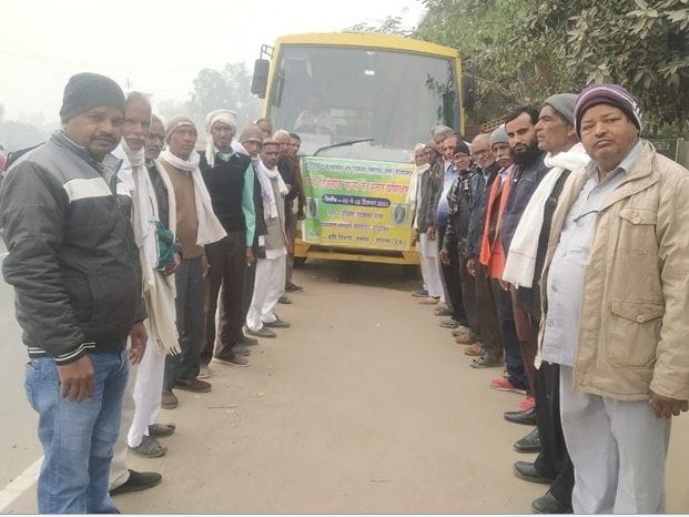 Hathras: 35 farmers went to Moradabad to learn the tricks of organic farming
