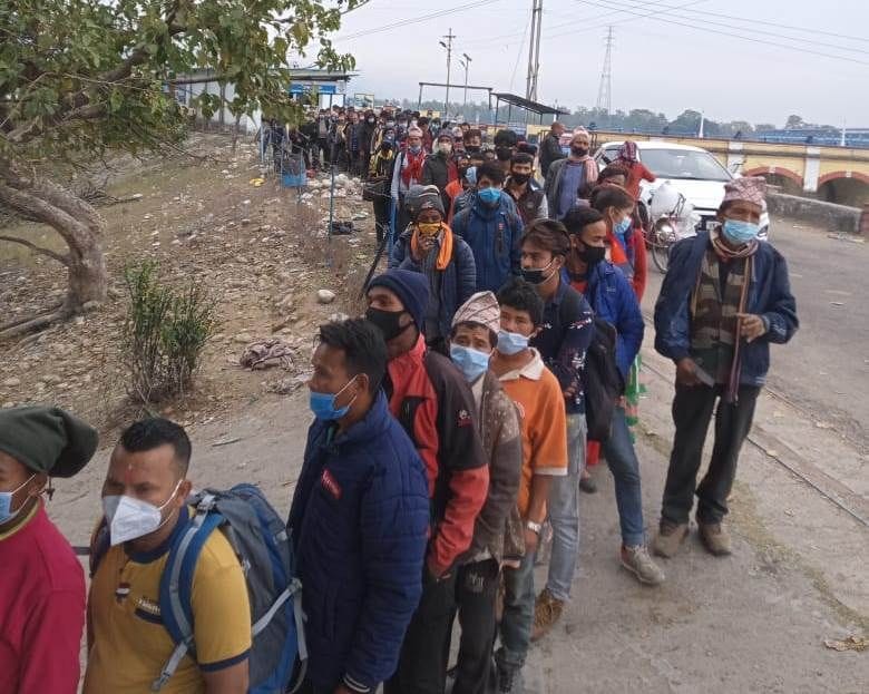 Covid test in Indo-Nepal Border