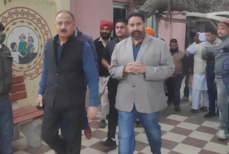 Dissatisfaction arose in BJP after distribution of tickets in Chandigarh Municipal Corporation elections