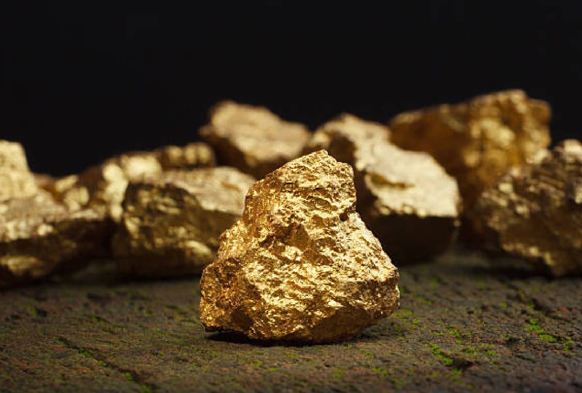 Expectations from budget 2022 : Central government should reduce import duty on gold to four percent, competition will increase