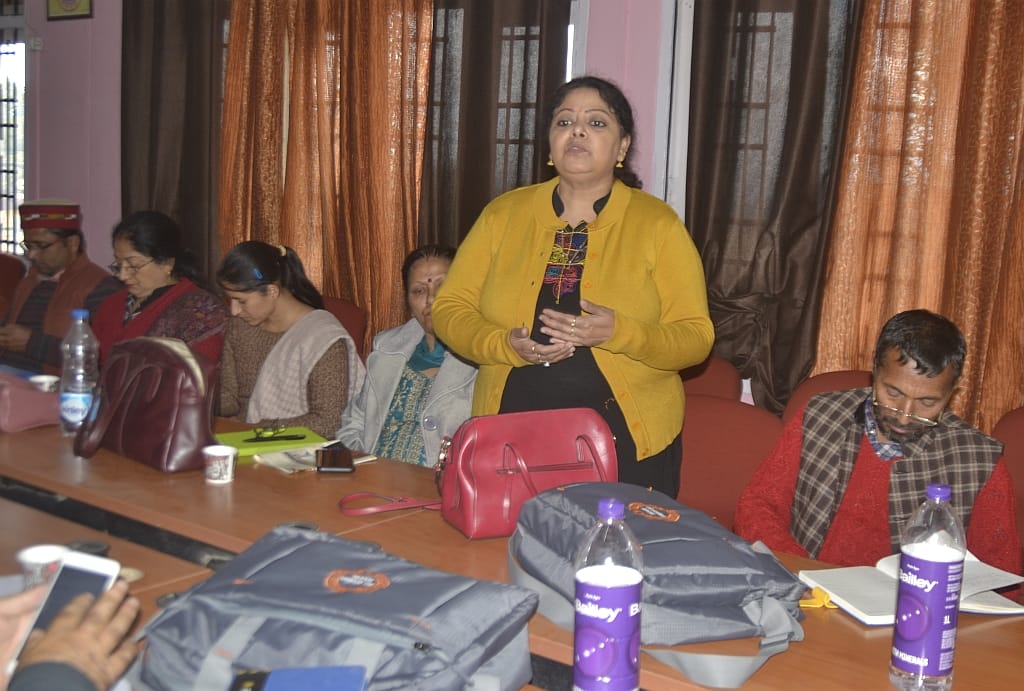 school incharge of sirmaur district learnt tecnic knowlege in diet nahan