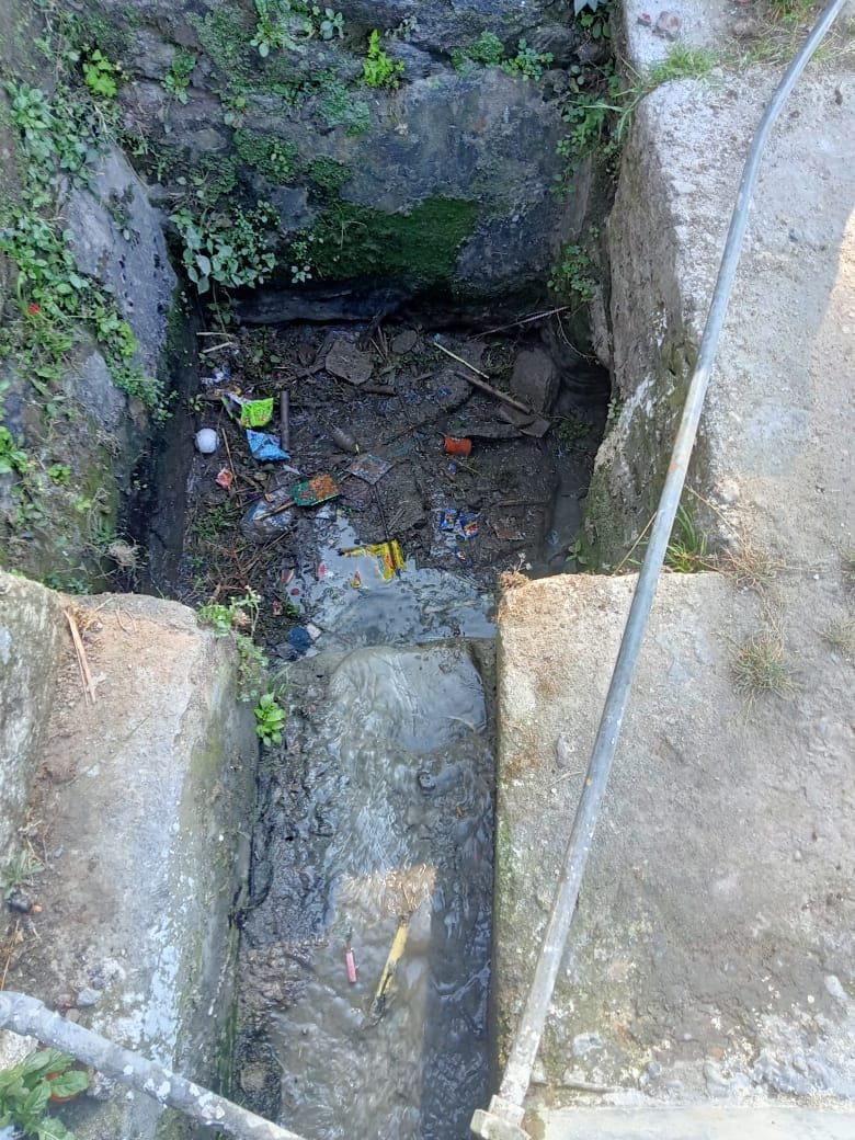 Kumpur Lalkurti Had No Drainage