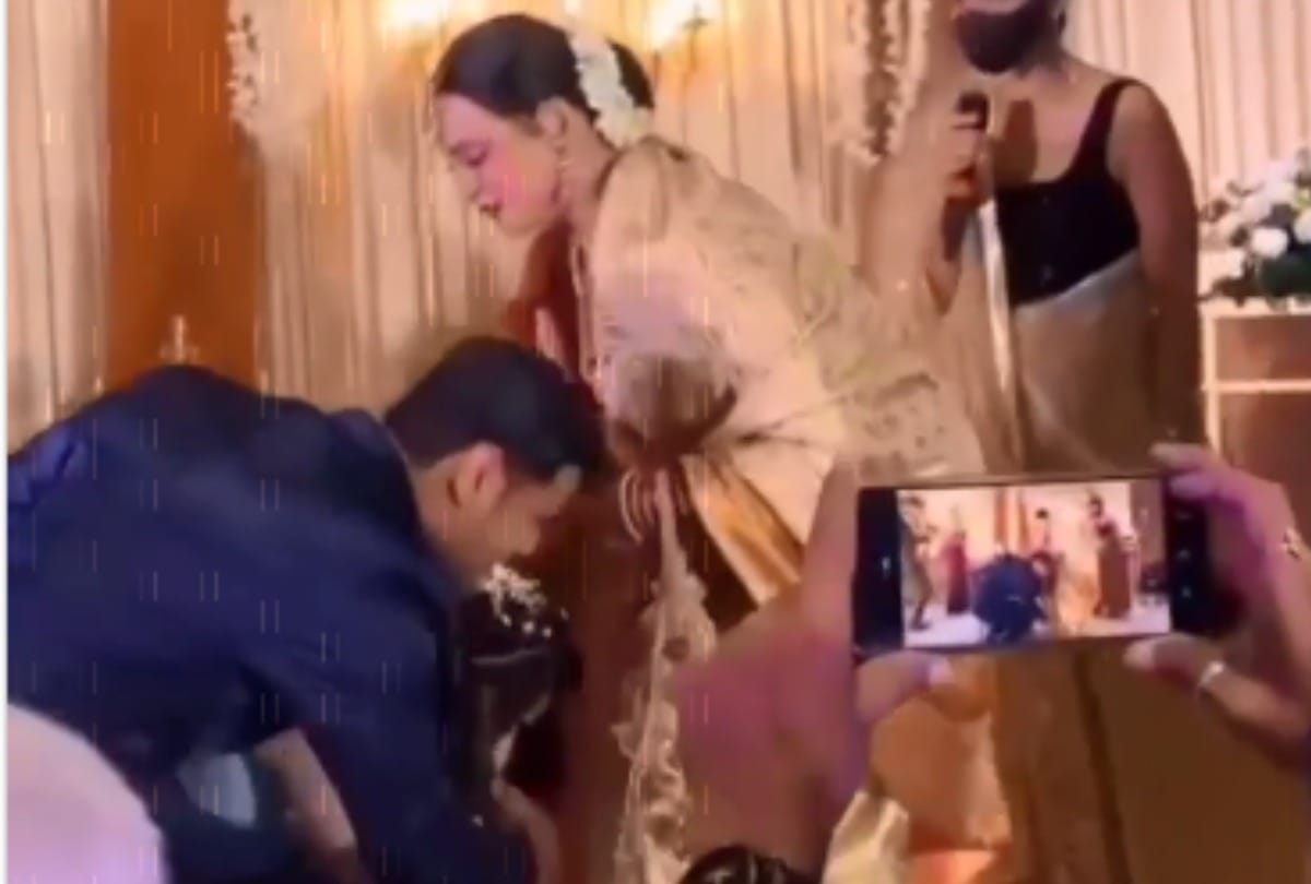 evergreen actress rekha attends Ghum Hai Kisikey Pyaar Meiin stars neil bhatt and aishwarya sharma wedding reception see photos